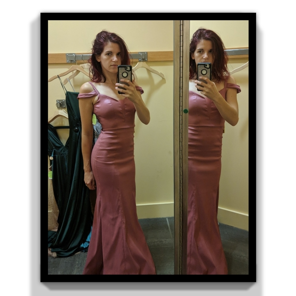 Mauve Mermaid button back Gown